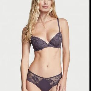 Lined Lace Demi Bra & Wide Side Hipster Thong